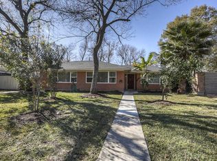 9318 Lugary Dr, Houston, TX 77074