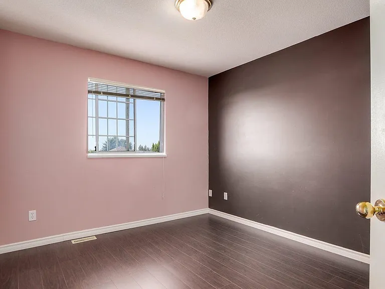 2657 Sandstone Cres #UPPER FLOOR — Photo 31