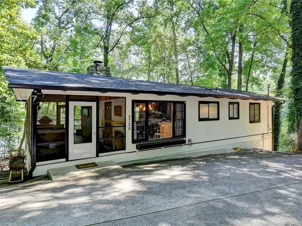5728 Hidden Cove Rd, Gainesville, GA 30504