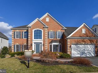 19098 Parallel Bluffs Ct, Leesburg, VA 20176