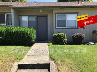 815 NE Alameda Ave, Roseburg, OR