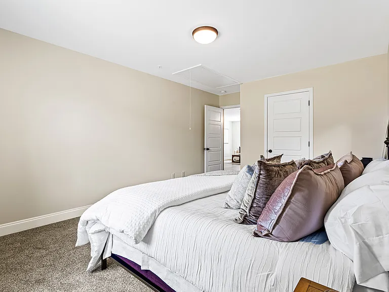 229 Starr Cir — Photo 23