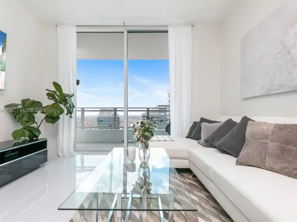 1080 Brickell Ave, Miami, FL