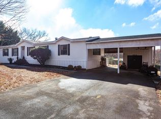 3919 Waller Ferry Rd, Lenoir City, TN 37771