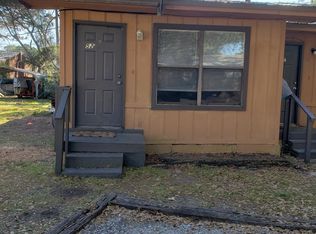 52 5th Ave #D, Shalimar, FL 32579