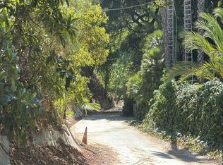 1266 Country Club Dr, Burbank, CA