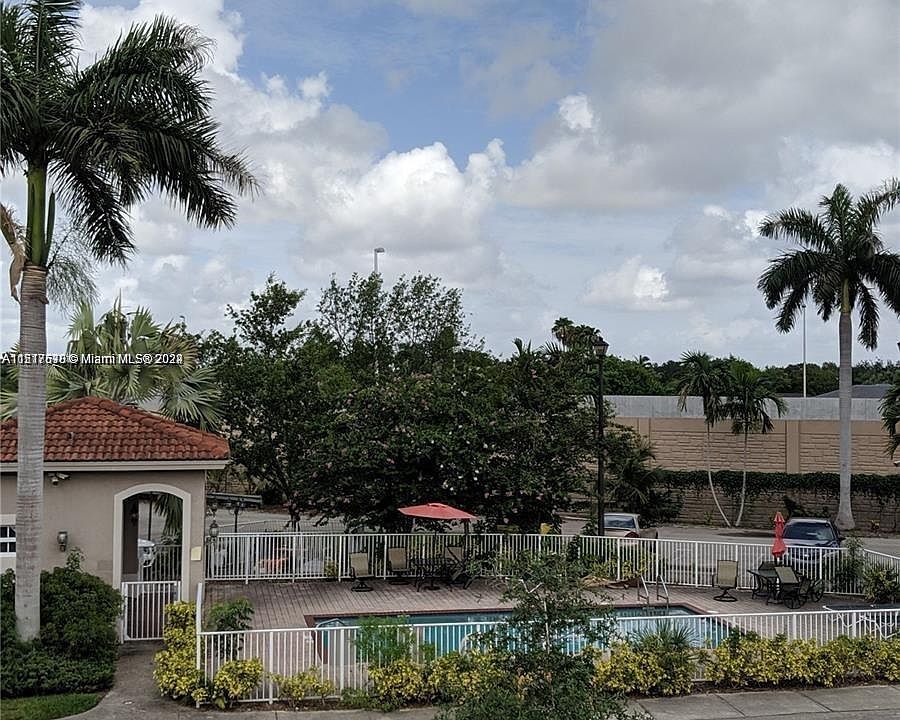 1st image of 7953 SW 120th Ave