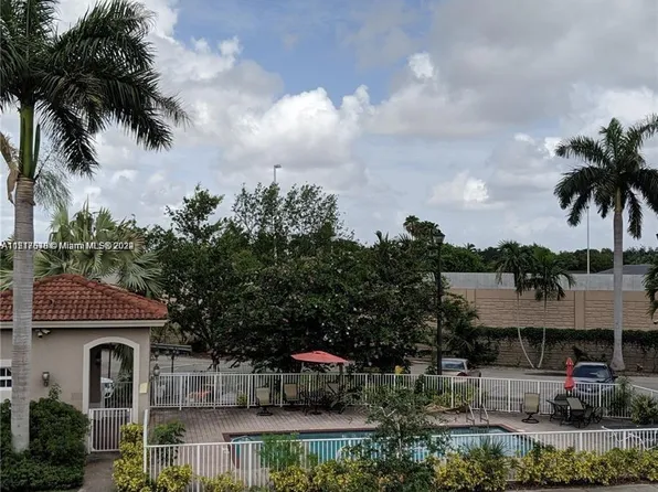 7953 SW 120th Ave, Miami, FL 33183