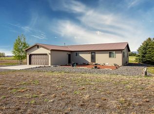 828 Ln 11 1/2, Powell, WY 82435