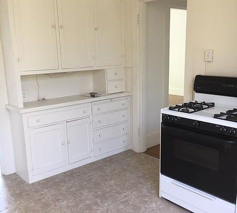 2nd image of 465 Utah St APT 3
