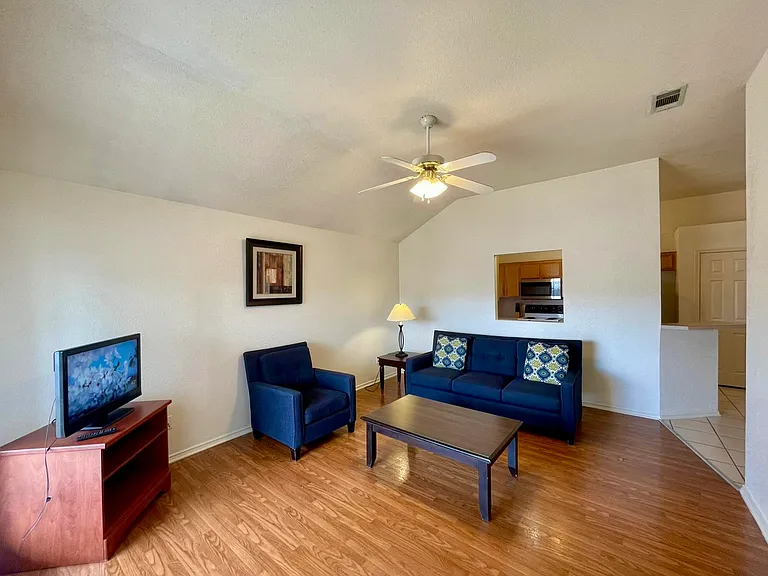 4302 Alleeta Dr — Photo 3