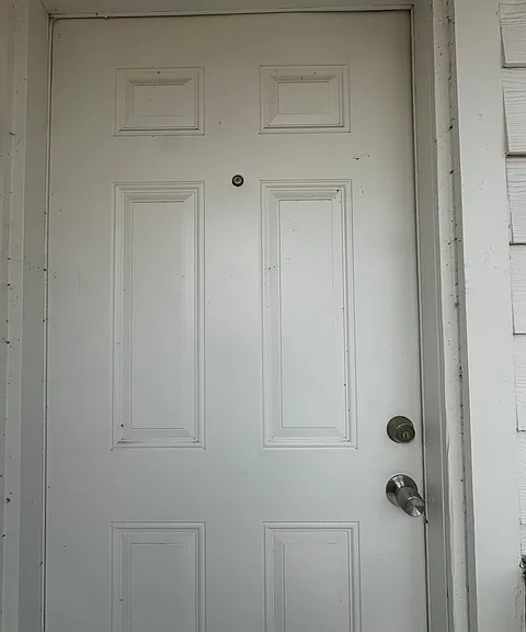 417 Eleanor Ave #4 — Photo 2