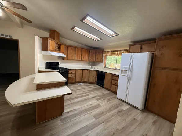 4241 Highway 101 N, Crescent City, CA 95531