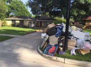 15713 Acapulco Dr, Jersey Village, TX 77040