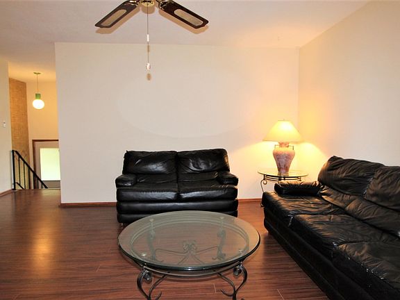 4th image of 813 Oriole Dr