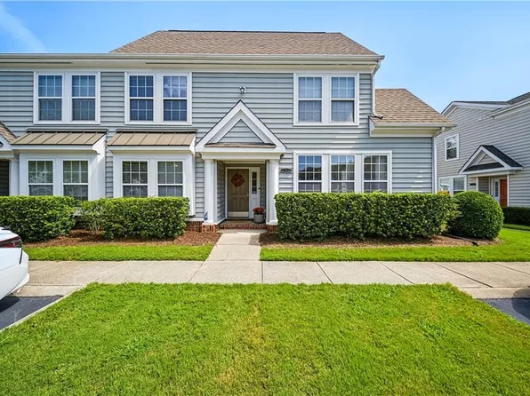 6741 Hampton Roads Pkwy #D, Suffolk, VA 23435