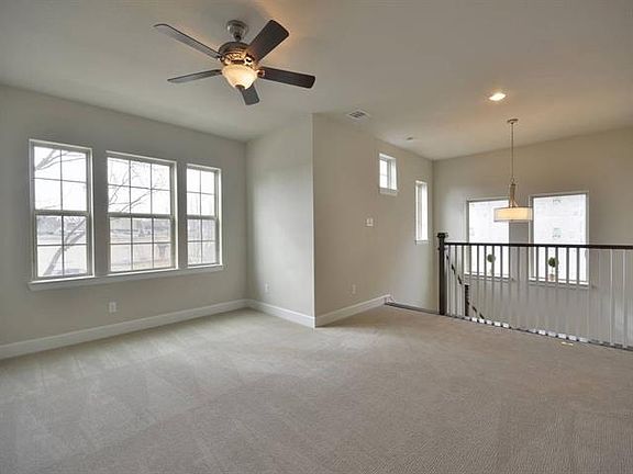 4th image of 4630 Dexter Ave