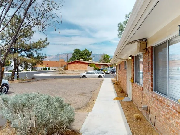 Contemporary, Loaded 2 Bed 2 Bath Apartment on Conchas Park, 9416 Lexington Ave NE APT 21, Albuquerque, NM 87112
