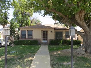 2861 N Inyo St, Bakersfield, CA 93305
