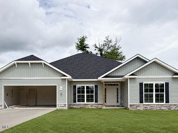 2nd image of 1052 Wood Creek Road NE