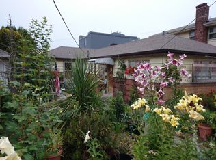 2519 57th Ave SW, Seattle, WA 98116