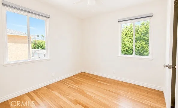 4132 Toluca Lake Ave — Photo 12