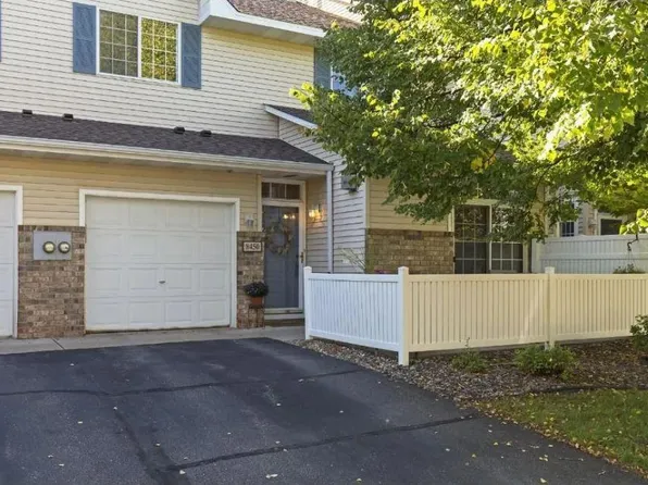 8450 Kimball Dr, Eden Prairie, MN 55347