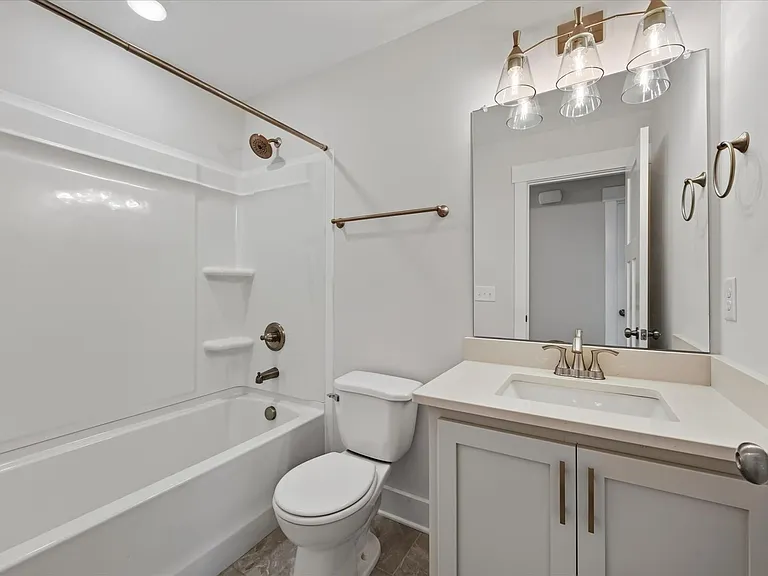 393 Frontier Dr — Photo 27
