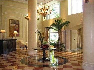 5th image of 19900 E Country Club Dr APT 1105