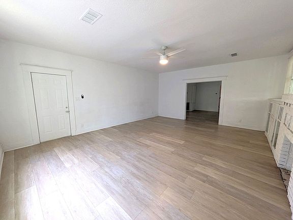 5th image of 1420 Live Oak Ave