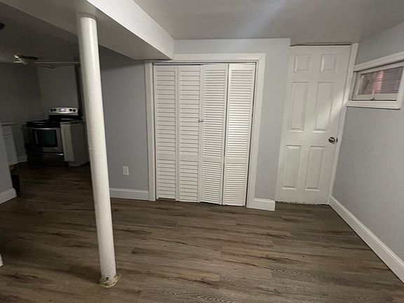 3rd image of 245 Clifton Ave #B1