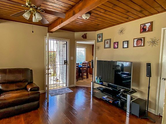 4th image of 4116 Jenkins Way