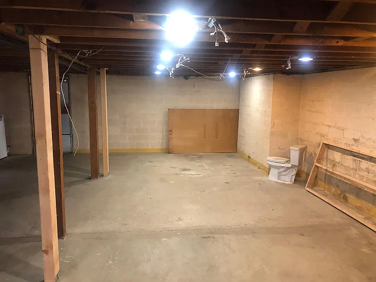 4501 NE Everett Dr — Photo 12