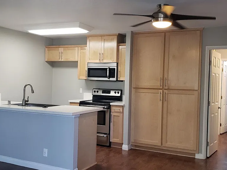Summerwood Apartment Homes — Photo 43