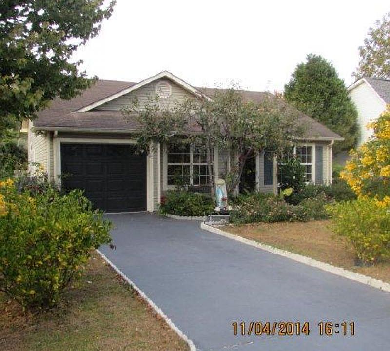 1st image of 104 Sandalwood Dr