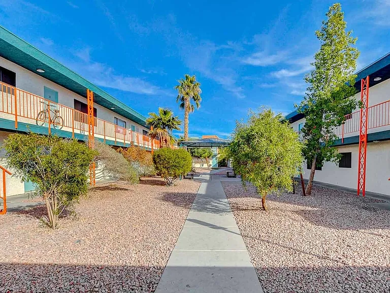 ATMO Bruce | Apartments For Rent in Las Vegas, Nevada