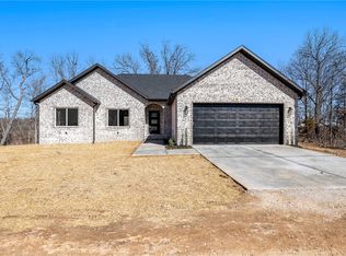 18 Exminster Ln, Bella Vista, AR 72714