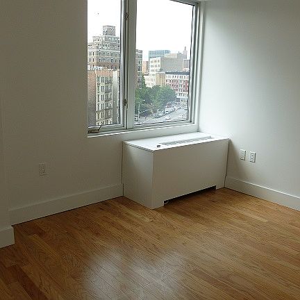 4th image of 2270 Frederick Douglass Blvd #8J