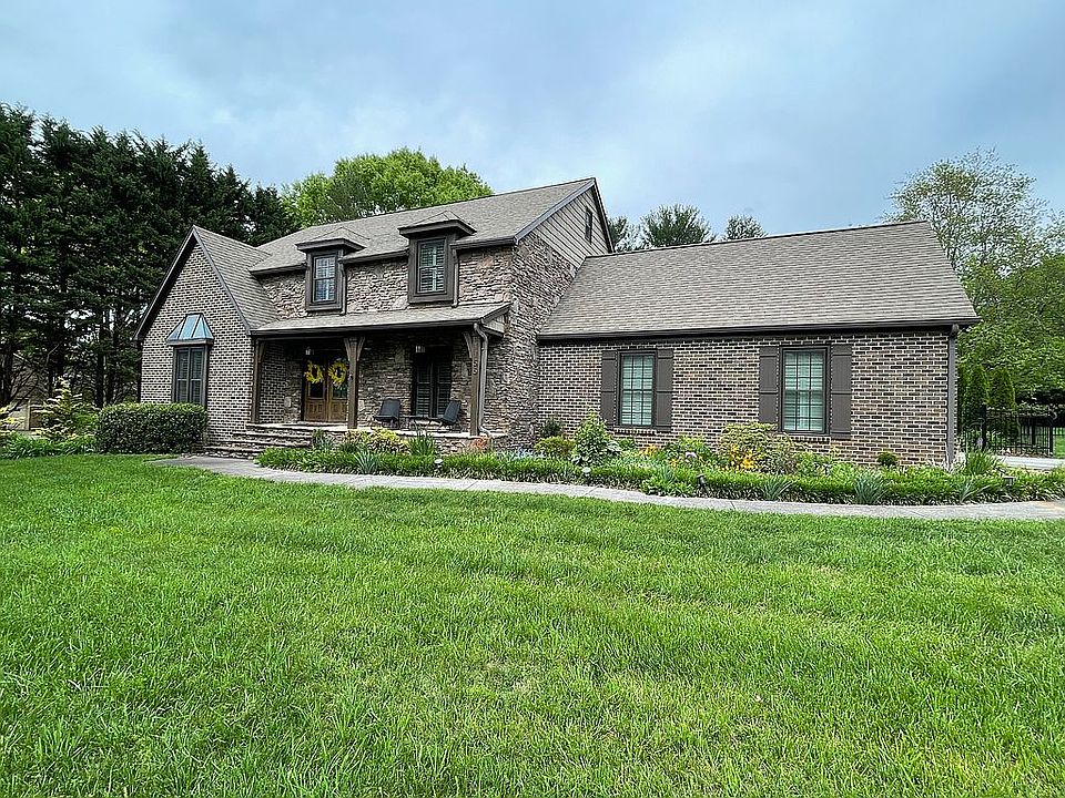 1st image of 1156 N Heritage Dr