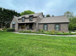 1156 N Heritage Dr, Maryville, TN 37803