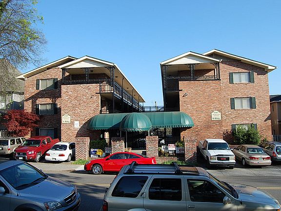 2nd image of 1507 SW Highland Ave #B305