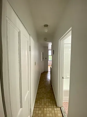 Rented by Compass | media 9