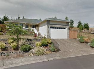 36805 Eldridge Dr, Sandy, OR 97055