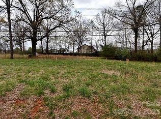 12400 Beatties Ford Rd, Huntersville, NC 28078