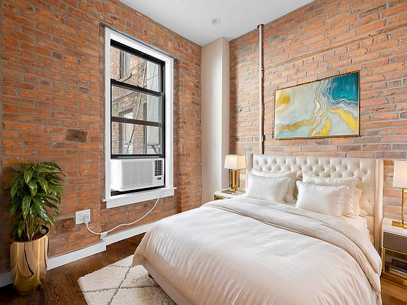 3rd image of 92 2nd Ave APT 4
