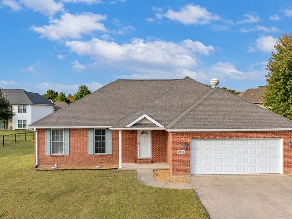 2310 York Dr, Jackson, MO 63755