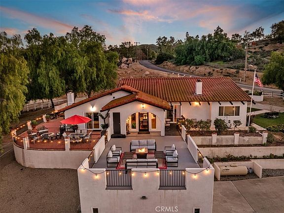 5th image of 21260 Ridgedale Dr