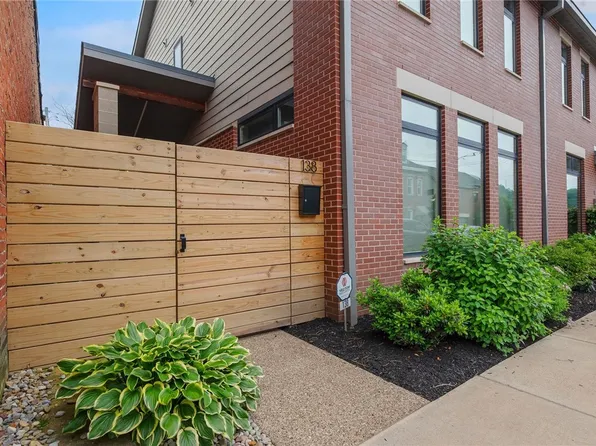 138 46th St, Pittsburgh, PA 15201