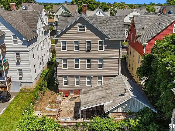 4th image of 351 Chestnut Street