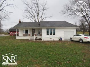 1662 Jones Chapel Rd, Byrdstown, TN 38549